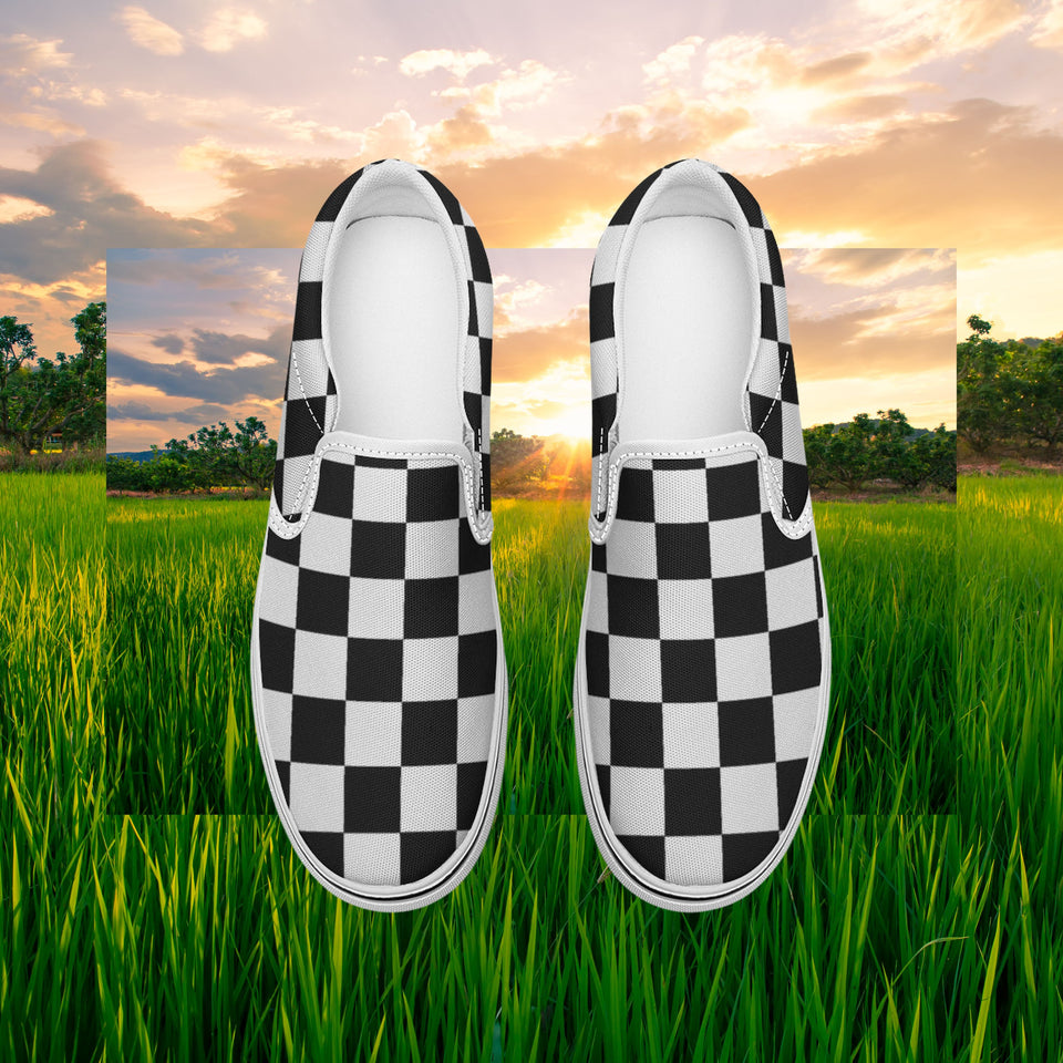 Classic Black & White Checkerboard Slip-On Canvas Shoes – Unisex Skate Style Comfort