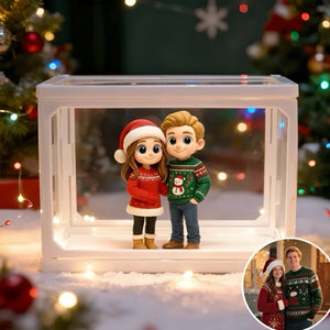 Custom 2 People 3D Mini Figure Glass Dollhouse Personalized Scene Display Case Unique Christmas Gift  (Production: 10-15 Business Days)