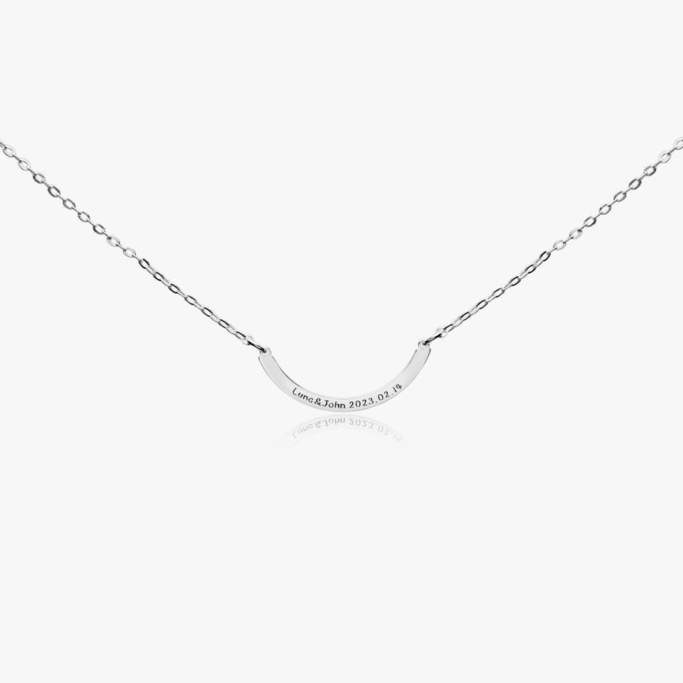 637. Curved Bar Necklace