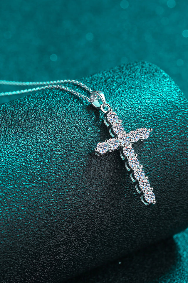 Moissanite Cross Pendant Chain Necklace - AdorableDesignsz 